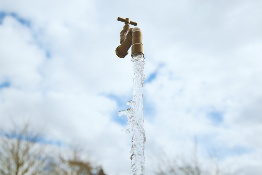 The floating tap illusion